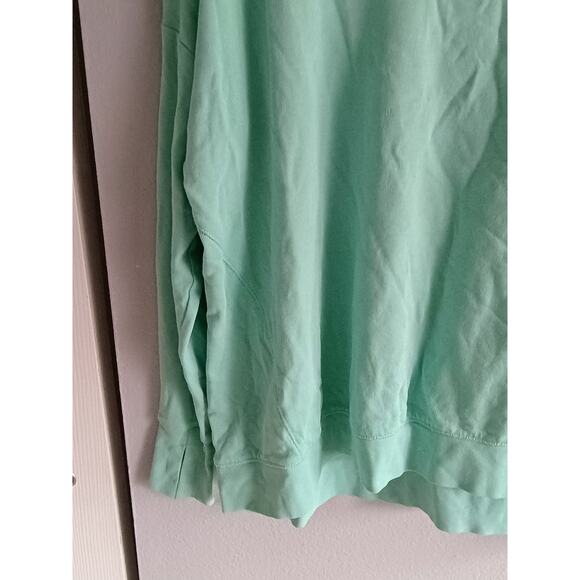 Sweaty Betty Simhasana Pullover in a mint green color small teal beachy coastal - Picture 2 of 10